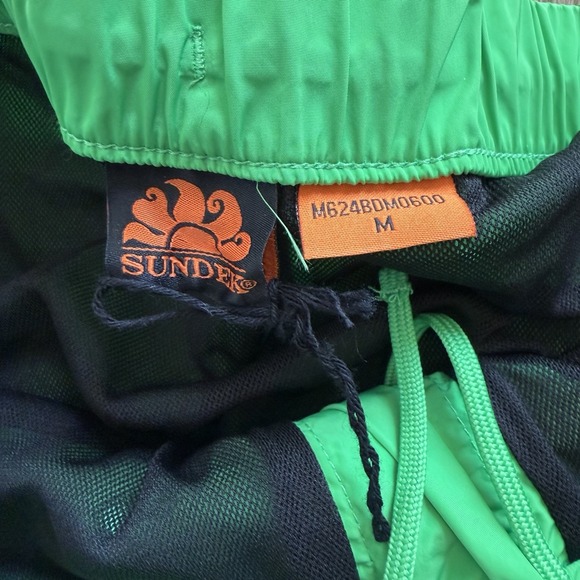 SUNDEK Swim Shorts Men Medium Bright Neon Green Athletic Trunks Pockets - Picture 4 of 7